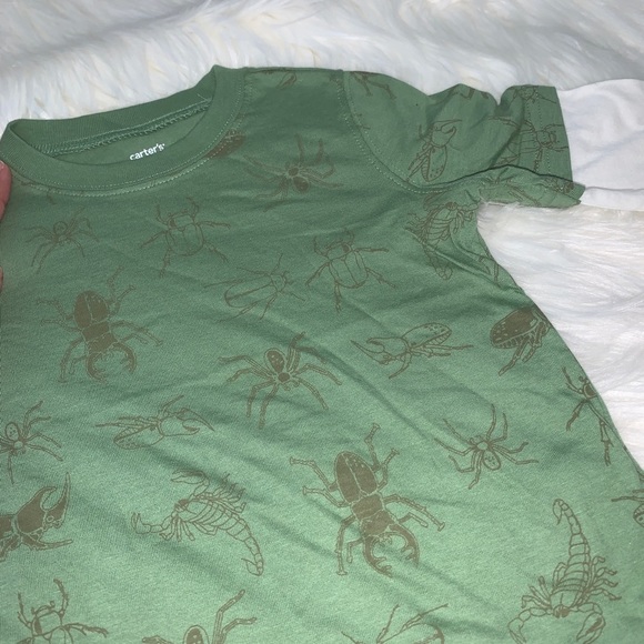 Carter’s long sleeve shirt - bugs - 24 months - Picture 3 of 4
